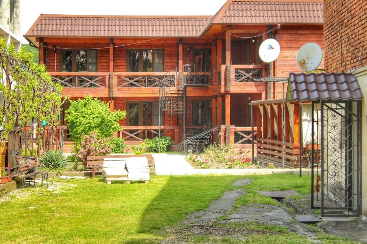 Guest House Sirius Pizunda Eksteriør bilde